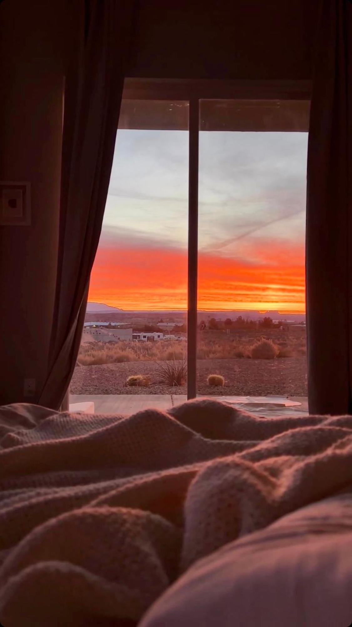 Page Arizona Border Town- Crimson Suite, Desert Canyon Getaway With Views Big Water Exterior foto